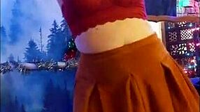 hotwife steffi dances pussy solo