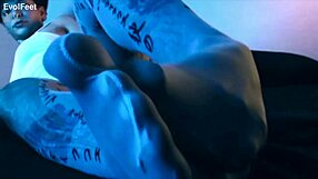 My Feet Crave Attention Now