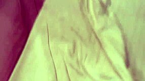 Big Ass Amateur Girl Screams During Morning Fucking!