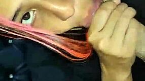 Madrastra Atrapada Debajo Del Sofá - Hijastro Recibe Un Rapidito Y Caliente Creampie Casero Real