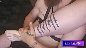 Sensual foot worship and lotion massage for curvy goddess!