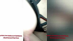 me foll� a la mujer de mi vecino en el patio por la noche con su gran culo