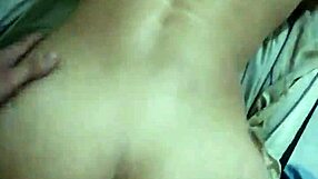 Budak lelaki 18 tahun kongkek empat