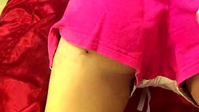 meu padrasto me dá anal fora da minha casa e eles nos pegam sex toy