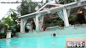 skinny girlfriends explore underwater blowjobs with hidden passion