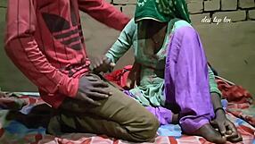 Desi wife enjoys bed activities