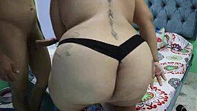 pizza delivery guy fucks girl hard