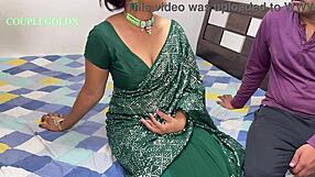 कोमल ने पहली बार इंडिया में वाइफ शेरिंग सूरी कर दिया है 😏