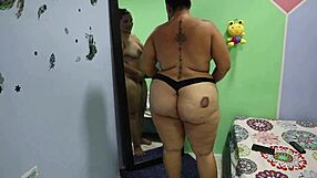 pizza delivery guy fucks girl hard