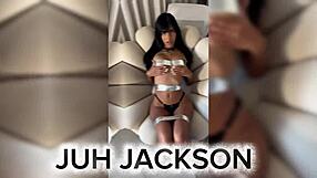 Amateur Skinny Girl Gives Pussy To Older Man For First Time Creampie