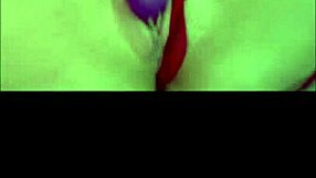 Que Rico, Rossmexicana Masturbates With Red Stockings!