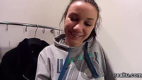 Flawless Czech teen teased in supermarket