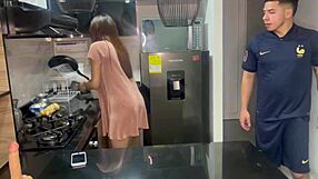 I fuck the curvy blonde maid in the kitchen with cumshot 😏