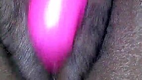 miss chocolate's big ass squirting