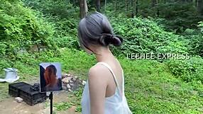 Bold Korean Model Kim Woohyun Shows Big Tits