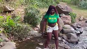 i helped a stranger who wanted forest sex and we almost got caught