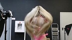 elza kom's very pink pussy begs for domination?