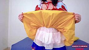 SNOW WHITE ARRIVES AT THE BIG BAD WOLF WITH A GIANT DICK TO TAKE REVENGE ON HER GRANDMA WITH HOT SEX - CRIS BATHORY AND FROTINHA