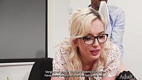 Lexi Lore Geneukt Tijdens Aanname Stop