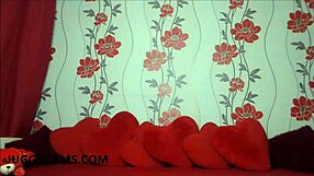 Massive Tits Cam Show!