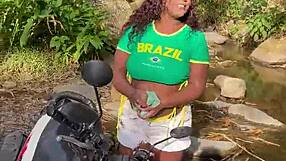 i helped a stranger who wanted forest sex and we almost got caught