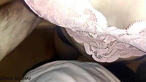 Hot neighbour fucks Indian bhabhi doggystyle!