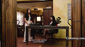 Porn Link Panic Gals Desperate Scheme - Gal Ritchie Licks Milf Pussy