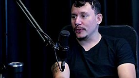 Conheceu a santa caliente teve que aprender as posi��es de atores os problemas que teve com a fam�lia ficou decepcionado e o fetiche com trans - tiago oliveira watch on sheer red