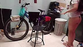 I'm fucking the cleaning lady relaxed here in Bogota Colombia