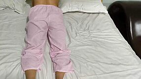 Curvy Brazilian Girlfriend Does Sexy Booty Workout Photoshoot