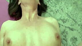 Geile fitness milf Riley Jacobs date met fotograaf