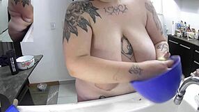 doing the dishes naked on hot wednesday