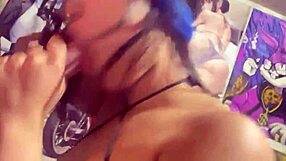 chica universitaria mamando verga follada por la boca colombiana