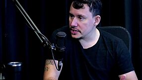 Conheceu a santa caliente teve que aprender as posi��es de atores os problemas que teve com a fam�lia ficou decepcionado e o fetiche com trans - tiago oliveira watch on sheer red