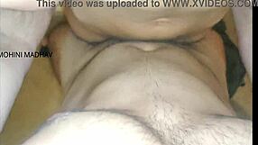 Hot neighbour fucks Indian bhabhi doggystyle!