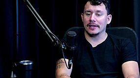 Conheceu a santa caliente teve que aprender as posi��es de atores os problemas que teve com a fam�lia ficou decepcionado e o fetiche com trans - tiago oliveira watch on sheer red