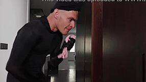 Black babe Levi Luv gets a surprise burglar visit 😏