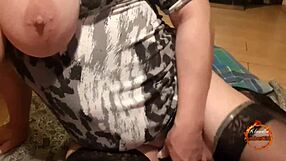 KlaudiaAmbergirl performs solo masturbation in heels and stockings