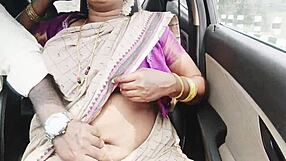 I drove with my Indian aunty in saree, her big boobs tempting me for fucking with dirty talks