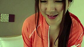 japanese big-breasted model changes clothes in hidden camera