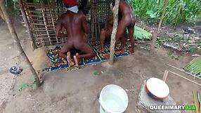 Office Lady Tingxuan Masturbates In Stockings