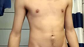 Lil Skittle Performs Intense Helicopter On Cock.