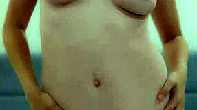 Goth Baby Vanerose Dances and Plays with Dildo