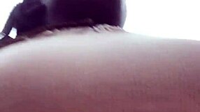 Come eat with a black african lady