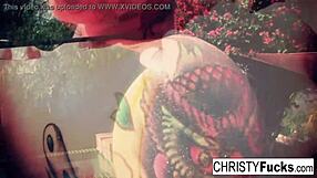 すげぇ！クリスティ・マックのシャワー巨乳マンコ！