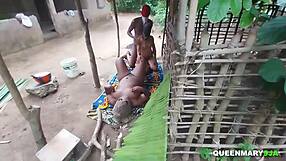 Office Lady Tingxuan Masturbates In Stockings