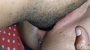 espanola deliciosa com gozada na coroa safada