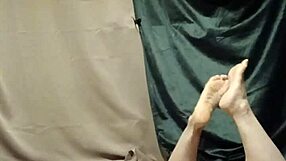 French Slave Degrades Herself in Bondage with Urine Belt Session