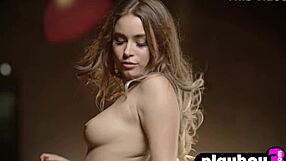 i love this amazing workout with beautiful big ass babes and hot blonde coach sarati