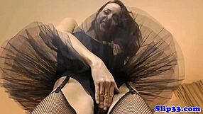 Euro Model Bouncing on Old Man Dong